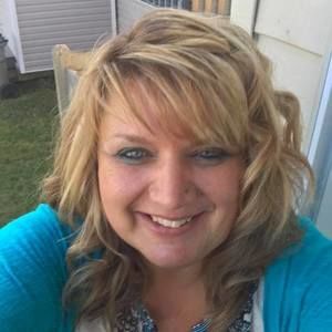 Meet your Posher, Nola